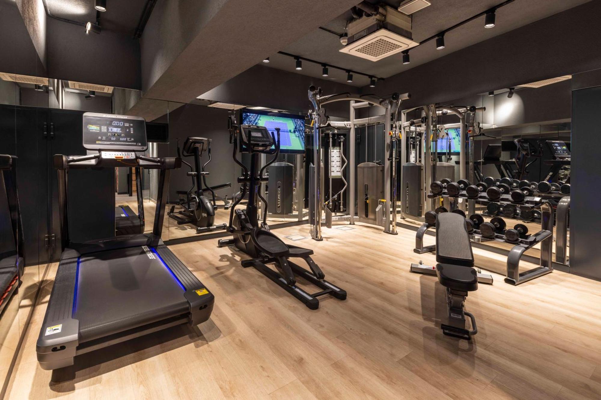 Отель Ibis Istanbul Sisli Экстерьер фото